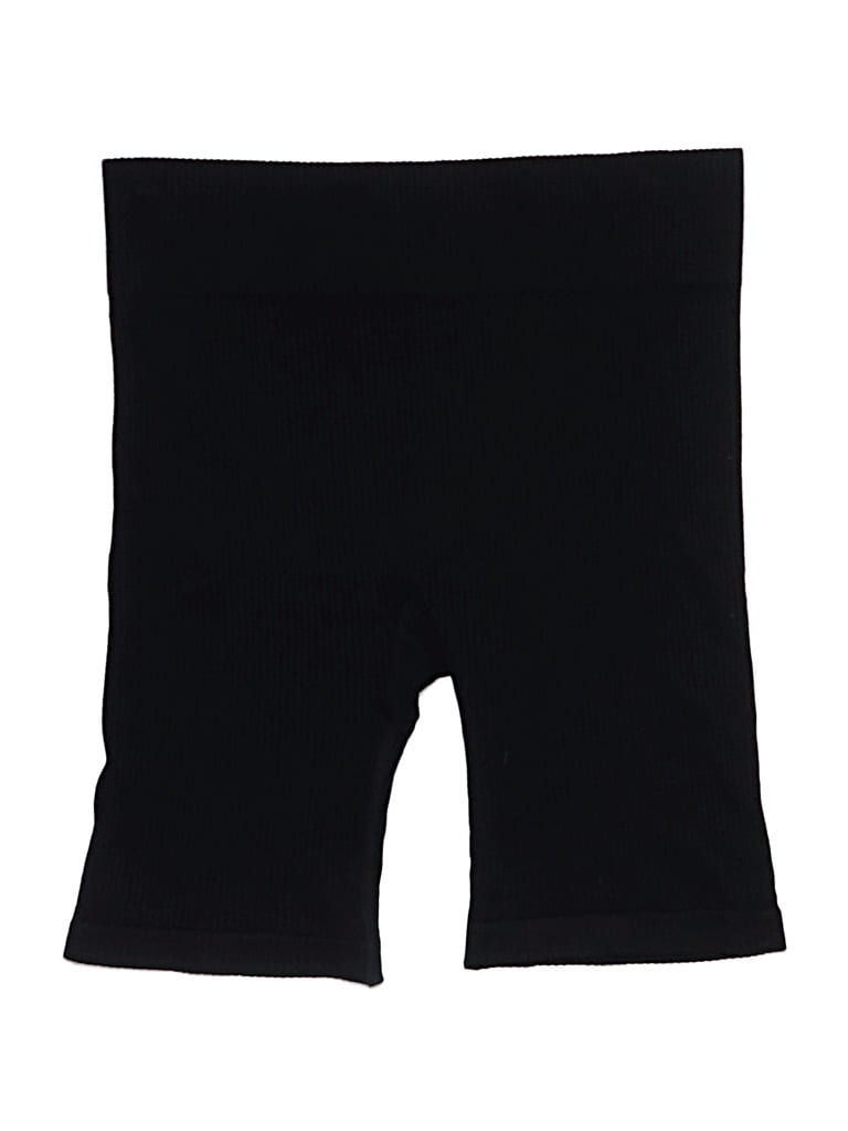 Click to view more detailed imagery on our partner's website Pre-owned Mono B Athletic Shorts In Black