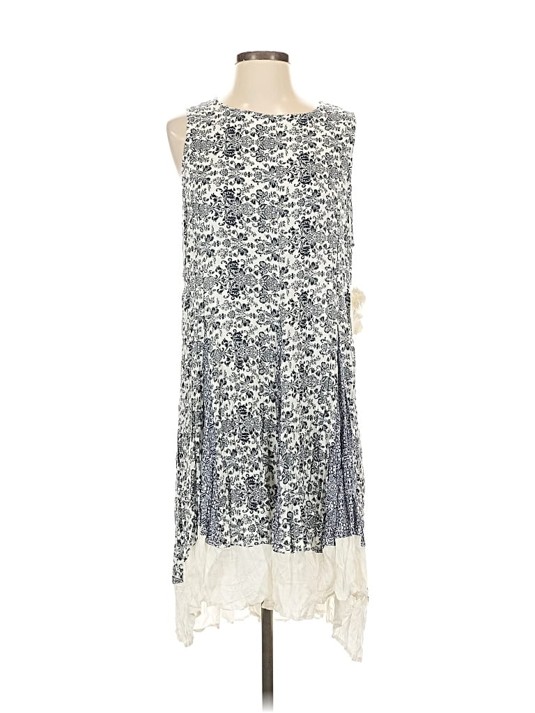 Pre-owned Altar'd State Casual Dress In White