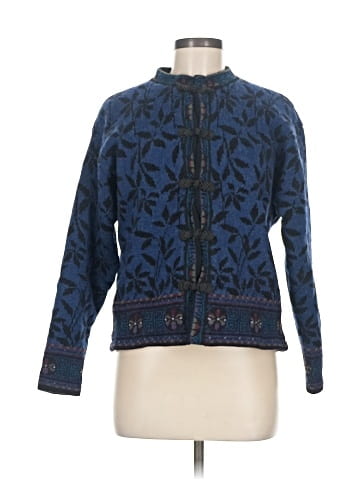 Icelandic Design Wool Cardigan (view 1)