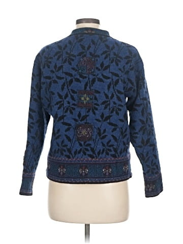 Icelandic Design Wool Cardigan (view 2)
