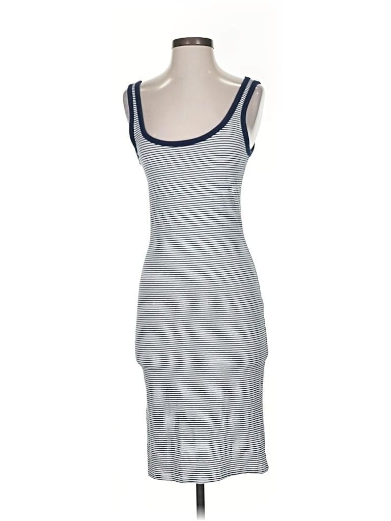 Pre-owned Trafaluc By Zara Casual Dress In White