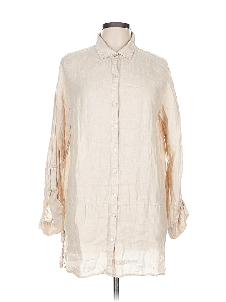 Click to view more detailed imagery on our partner's website Pre-owned Tahari 3/4 Sleeve Button Down Shirt In White