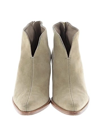 Vince. Ankle Boots (view 2)