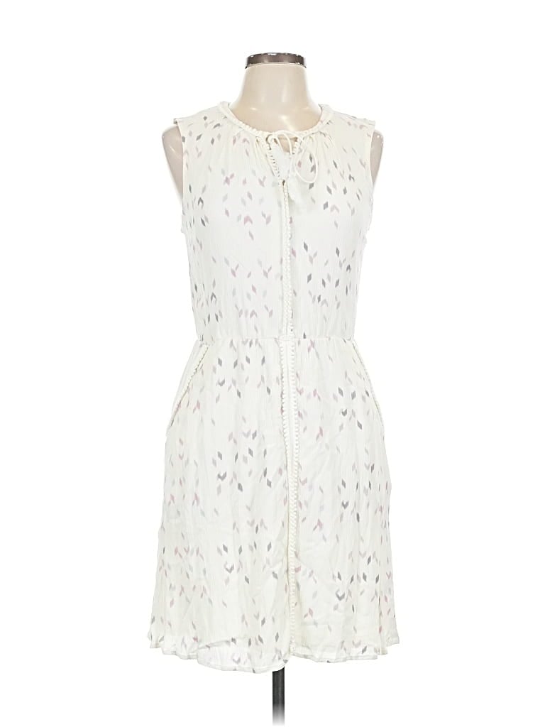Pre-owned Q & A Cocktail Dress In White