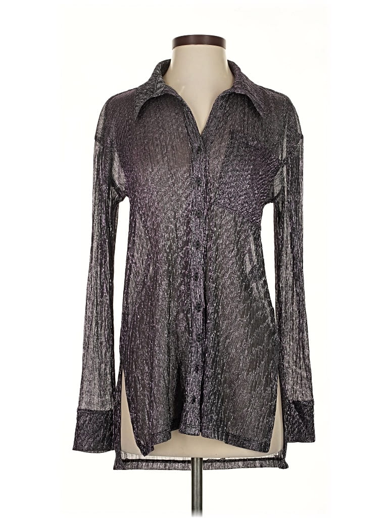 Click to view more detailed imagery on our partner's website Pre-owned Pilcro Long Sleeve Blouse In Gray