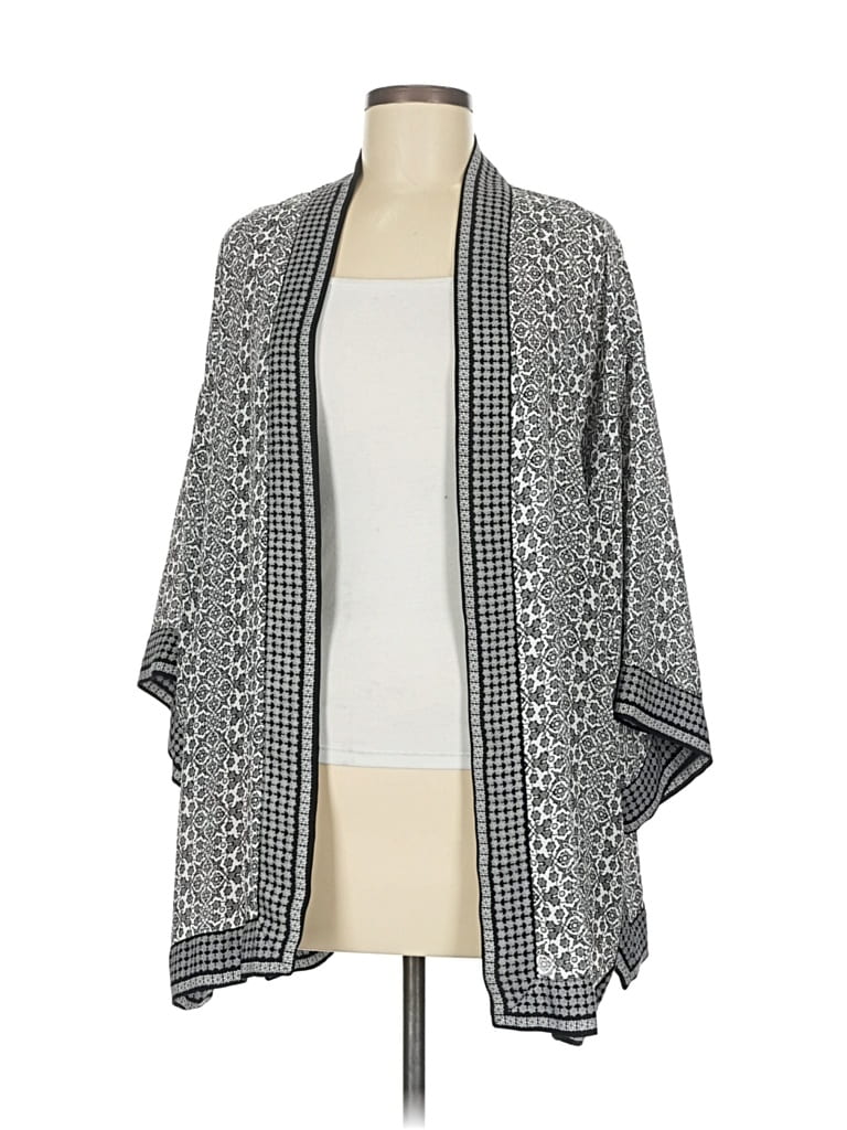Pre-owned Max Studio Kimono In Gray