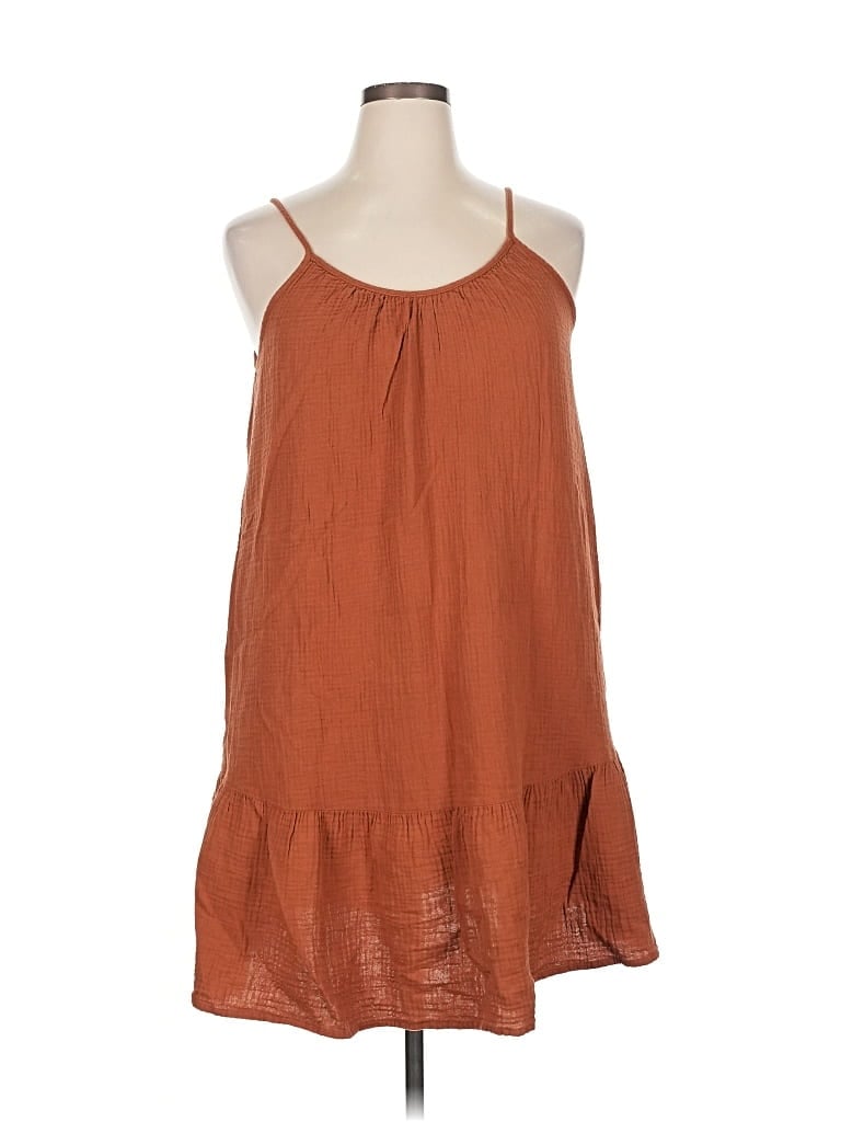 Pre-owned Universal Thread Casual Dress In Brown