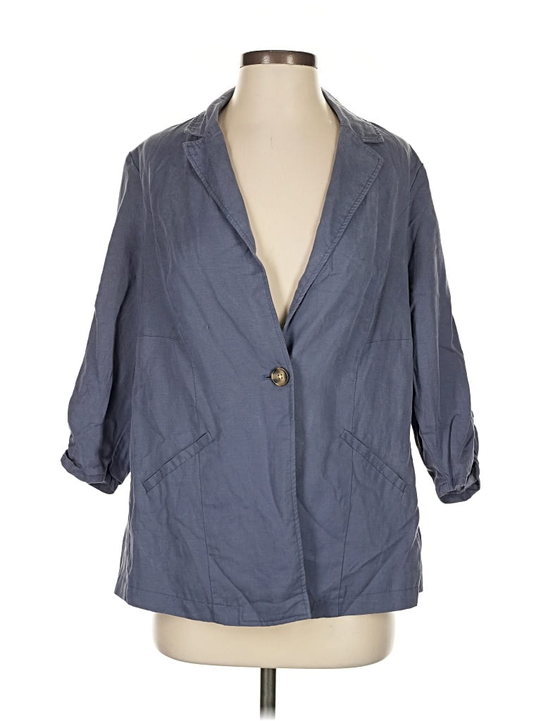 Pre-owned Torrid 3/4 Sleeve Button Down Shirt In Blue