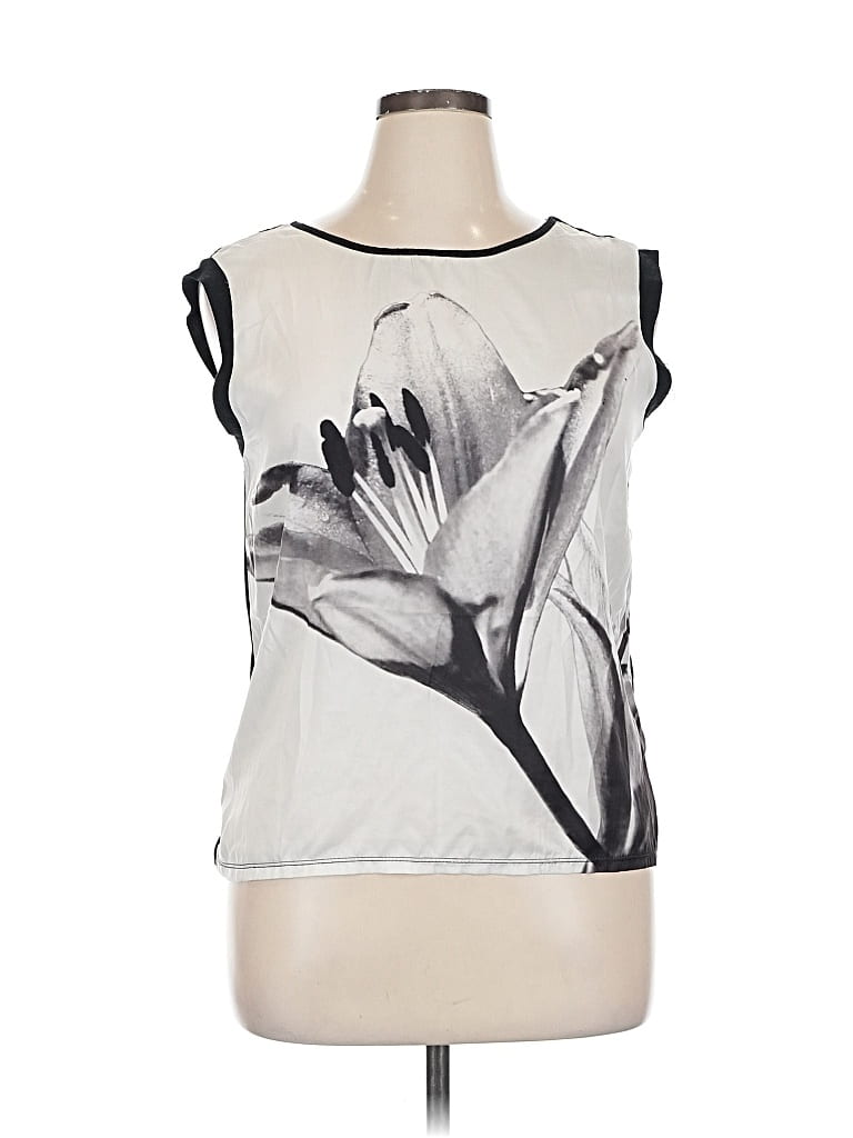 Pre-owned Fred David Sleeveless Blouse In Silver
