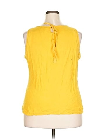 Motto Sleeveless T-Shirt (view 2)