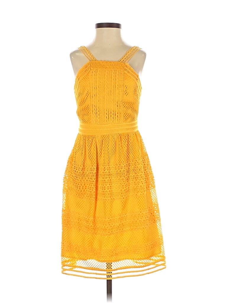 Click to view more detailed imagery on our partner's website Pre-owned Tahari By Asl Cocktail Dress In Yellow