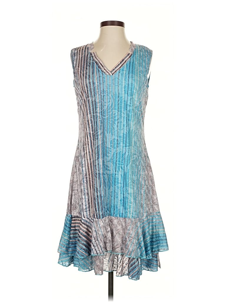 Pre-owned Carine Casual Dress In Blue