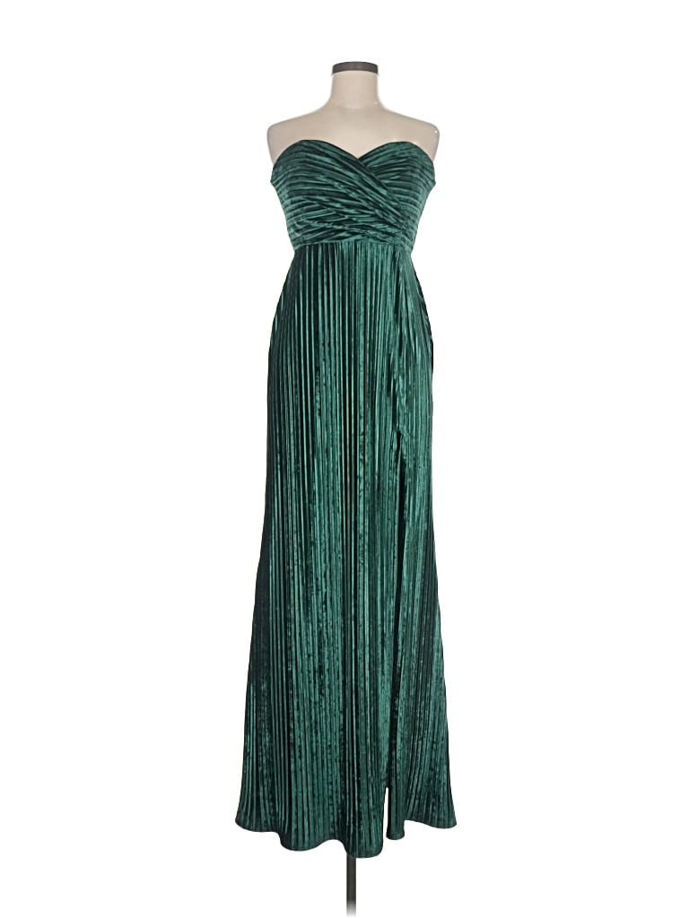 Pre-owned Nbd Cocktail Dress In Green