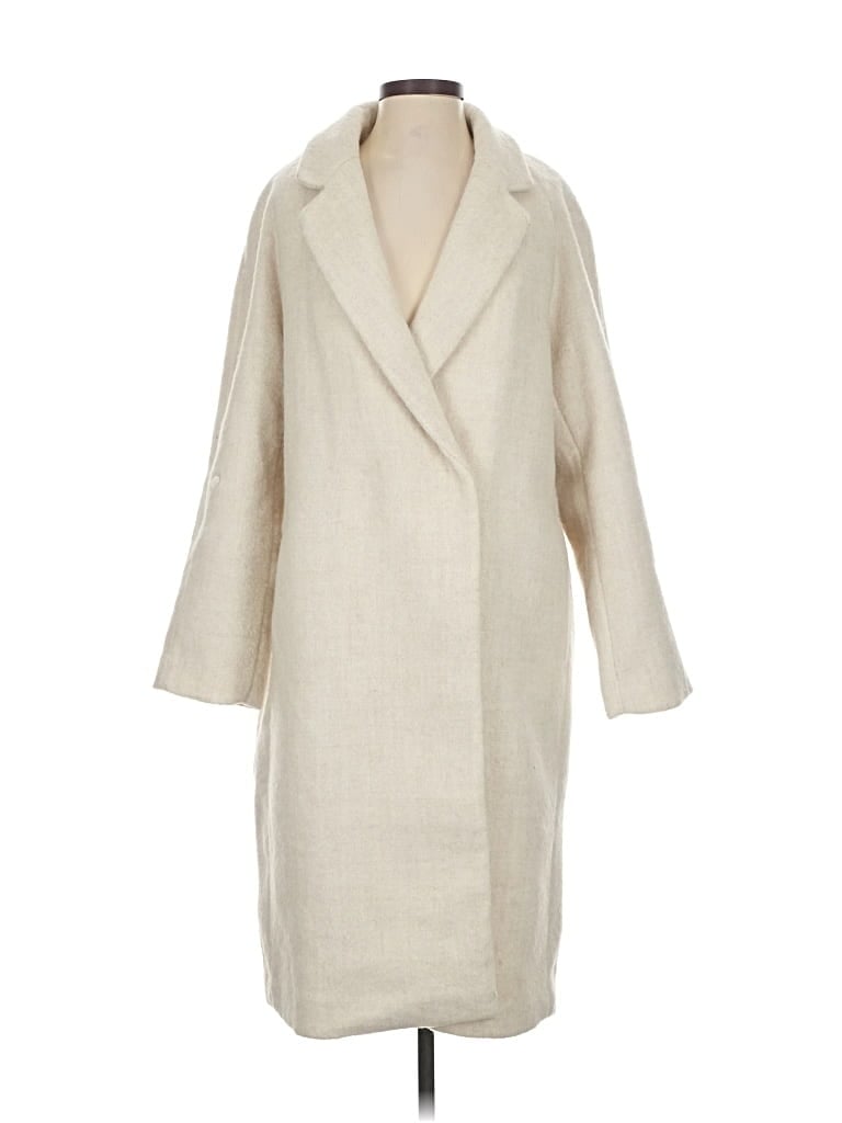 Pre-owned H&m Coat In White