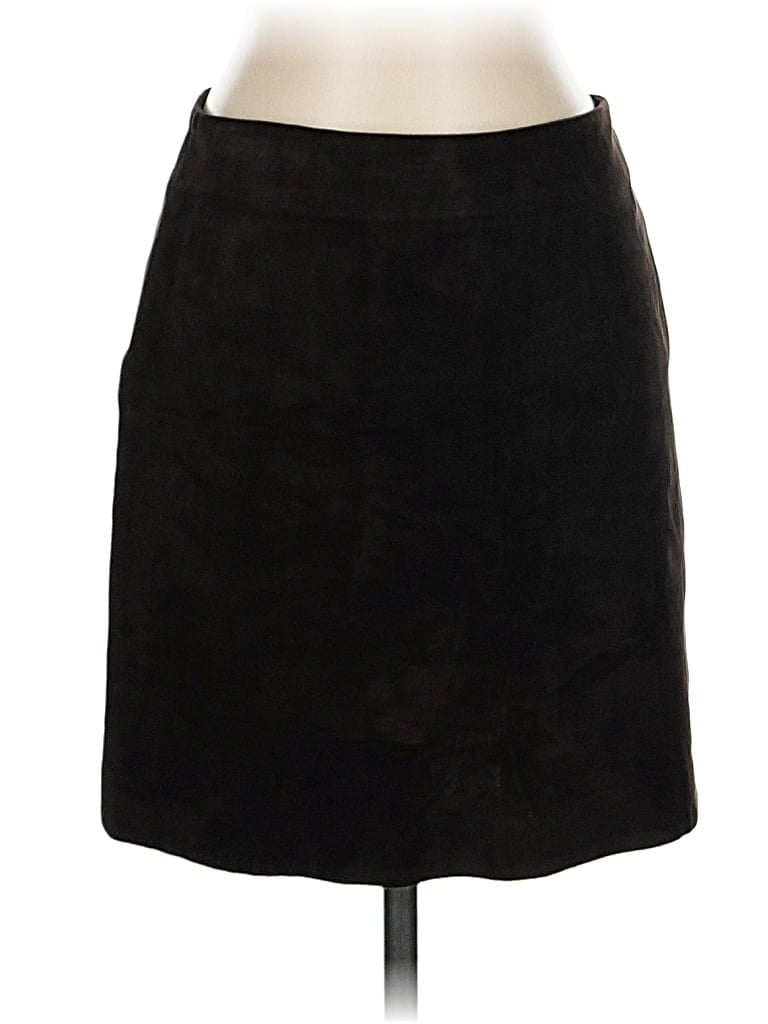 Click to view more detailed imagery on our partner's website Pre-owned Banana Republic Formal Skirt In Black