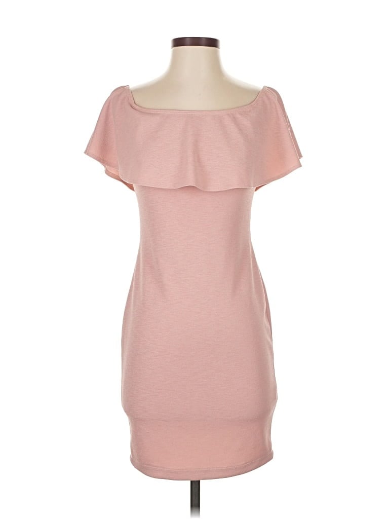Click to view more detailed imagery on our partner's website Pre-owned Guess Casual Dress In Pink
