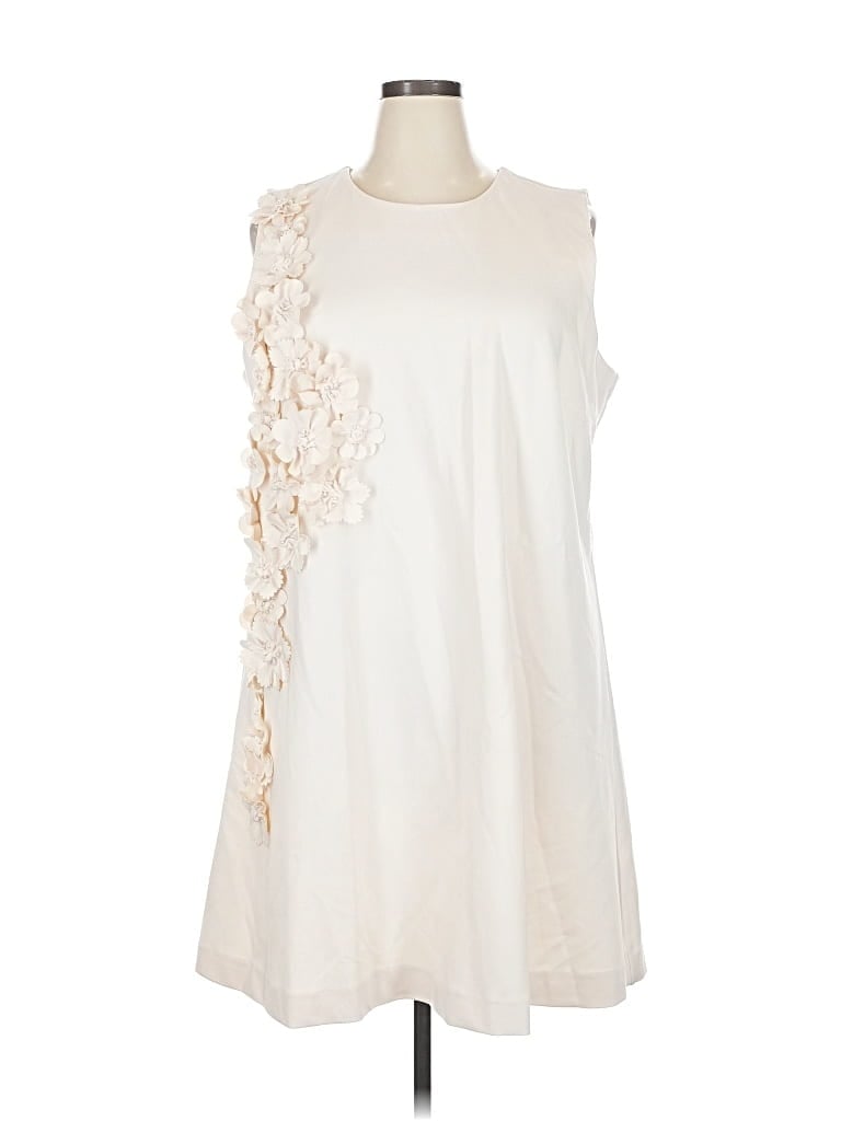Pre-owned Chico's Casual Dress In White