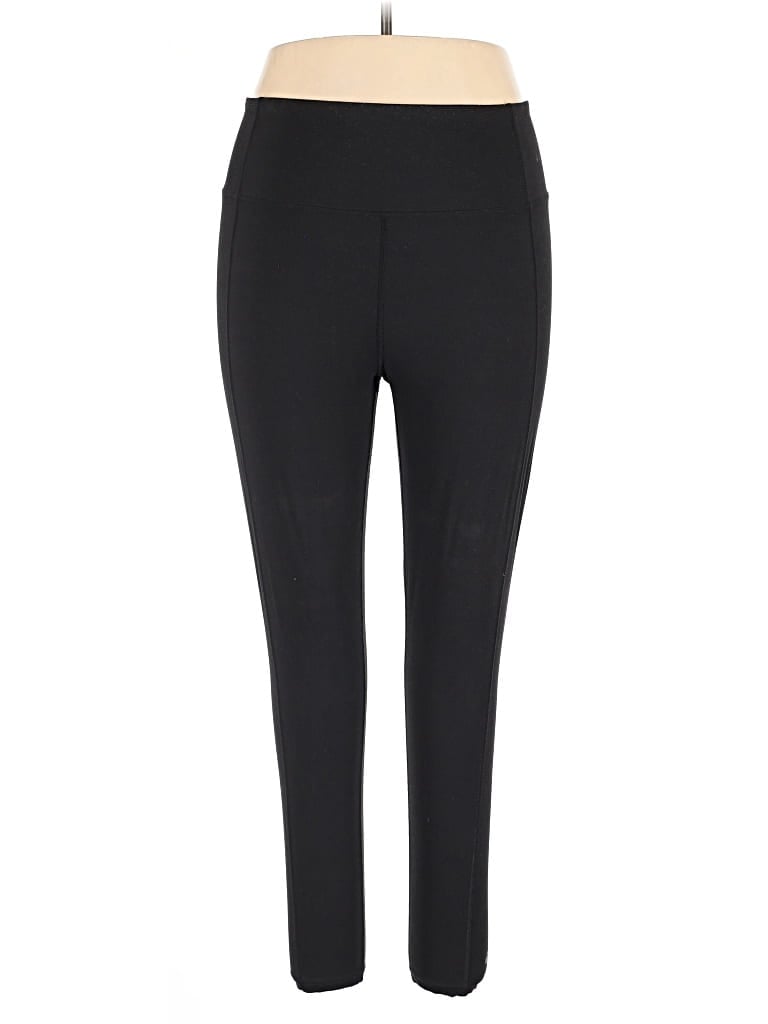 Pre-owned Marika Active Pants In Black