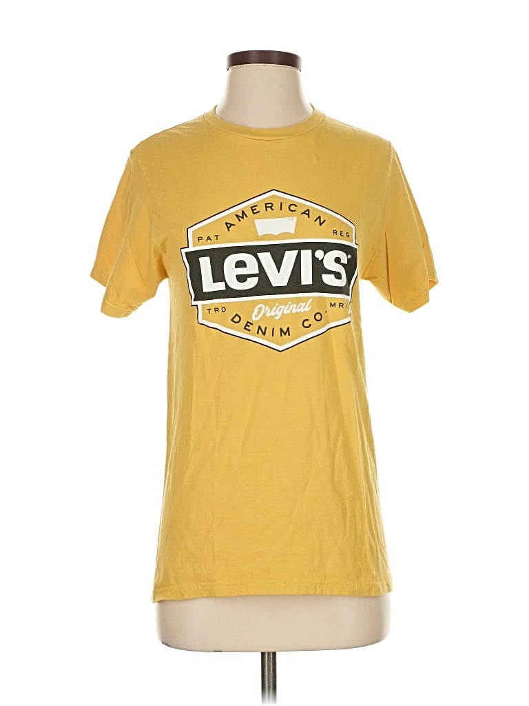 Click to view more detailed imagery on our partner's website Pre-owned Levi's Short Sleeve T-shirt In Yellow