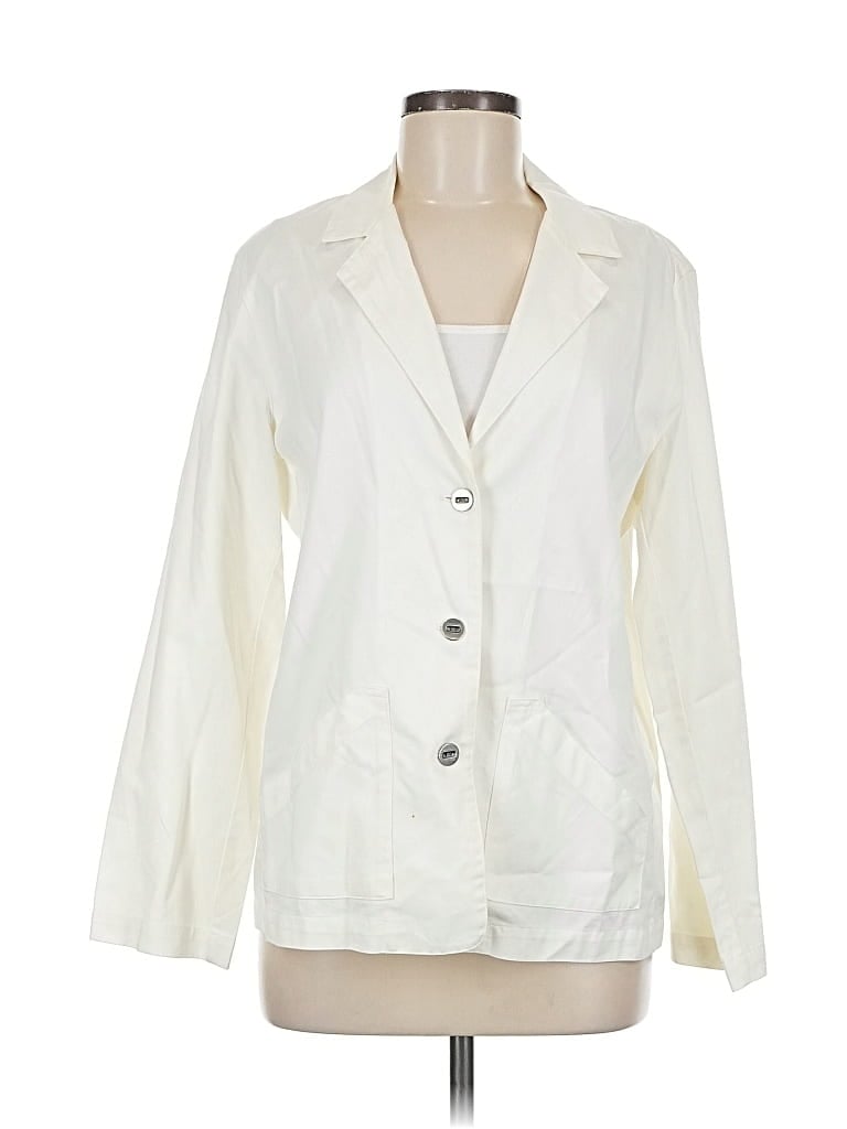 Click to view more detailed imagery on our partner's website Pre-owned Chico's Blazer Jacket In White