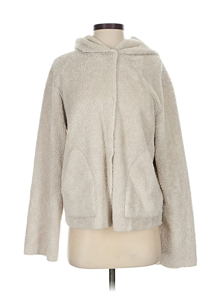 Click to view more detailed imagery on our partner's website Pre-owned Cabi Fleece Jacket In Brown