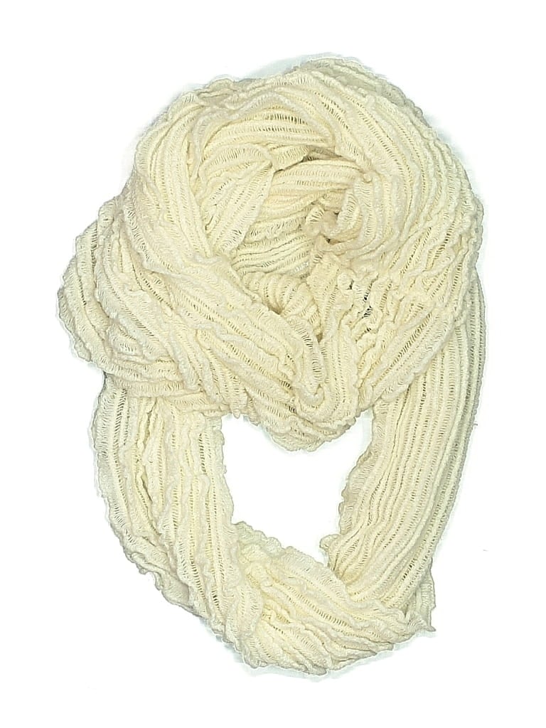 2 CHIC Pre-owned Scarf In White