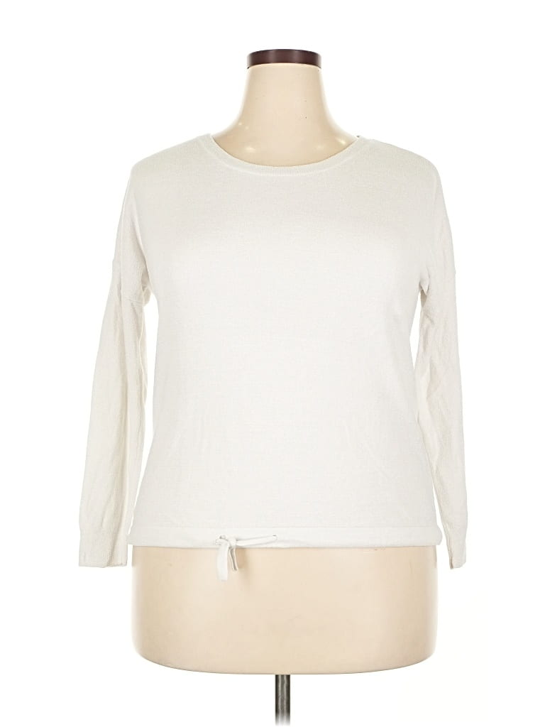Pre-owned Barefoot Dreams Pullover Sweater In White