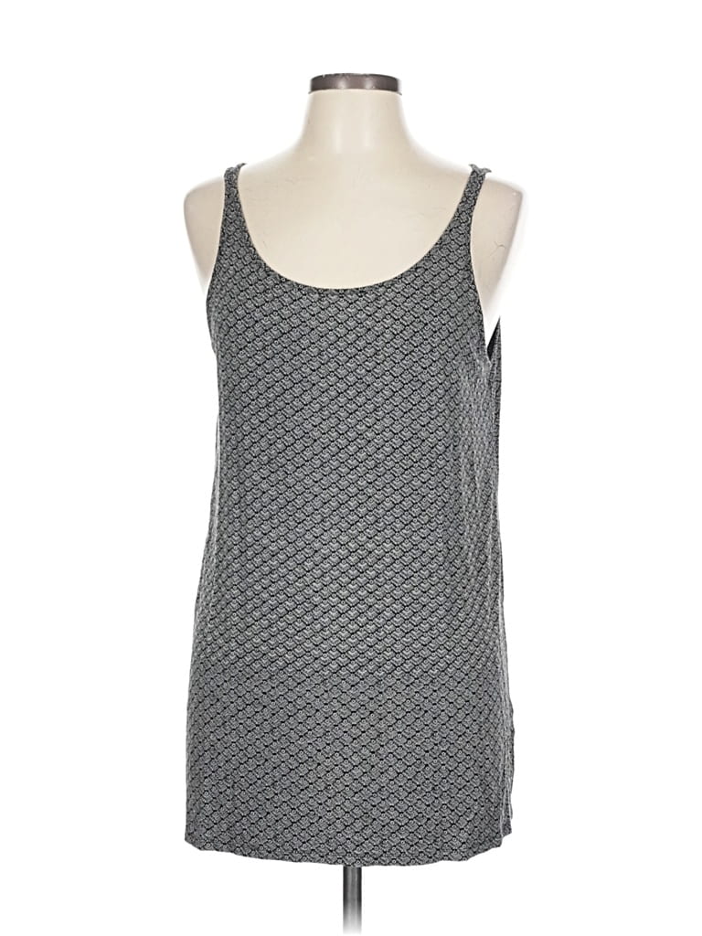 Click to view more detailed imagery on our partner's website Pre-owned Jjill Tank Top Gray Square Neckline Tops