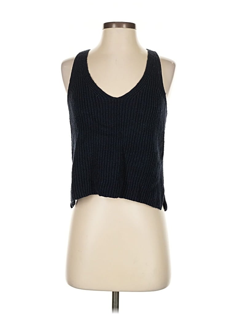 Click to view more detailed imagery on our partner's website Pre-owned Splendid Sweater Vest In Black