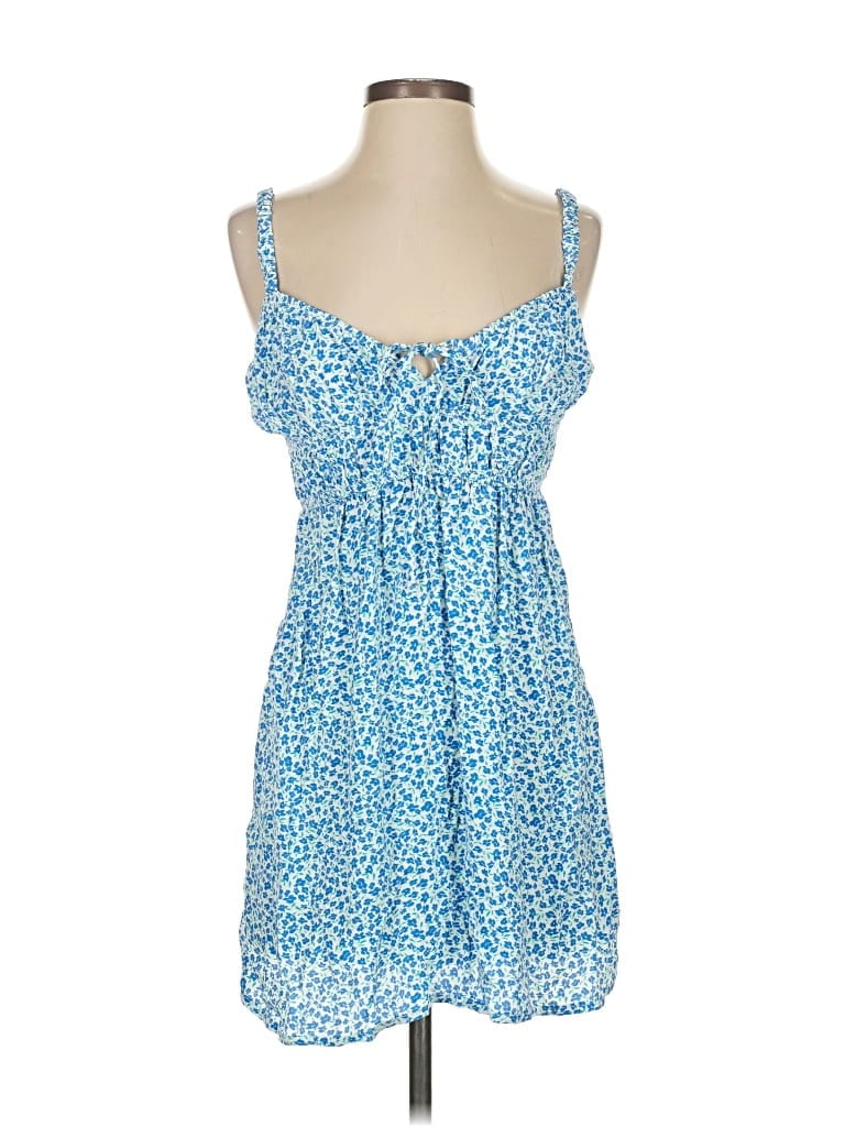 Pre-owned Pull & Bear Casual Dress In Blue