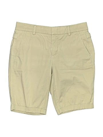 Vince. Khaki Shorts (view 1)