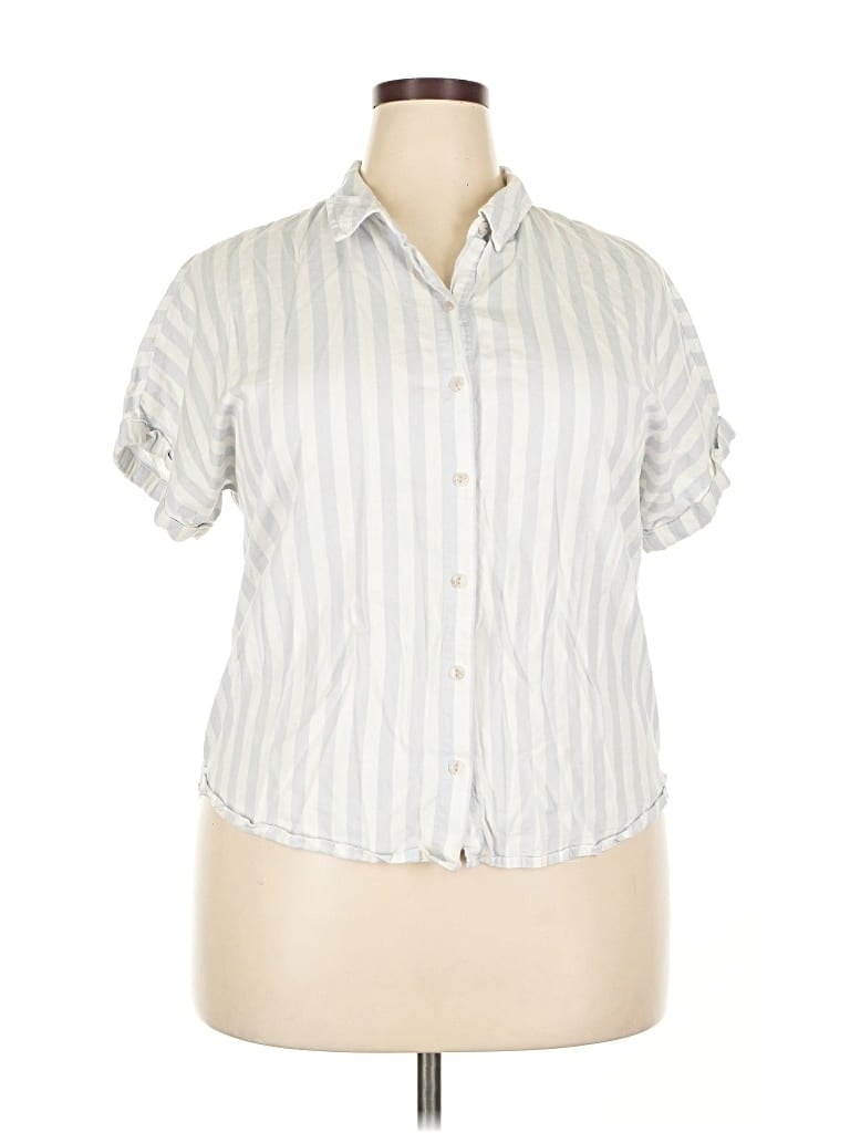 UNIVERSAL THREAD Pre-owned Short Sleeve Button Down Shirt In Silver