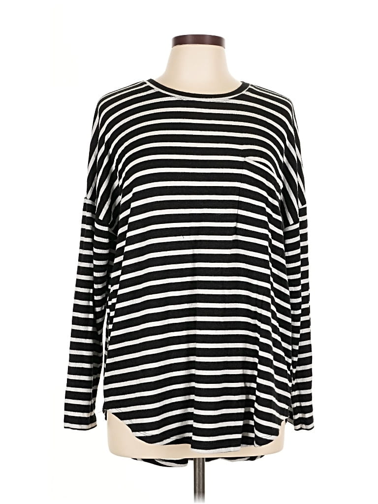 Pre-owned Old Navy Pullover Sweater In Black