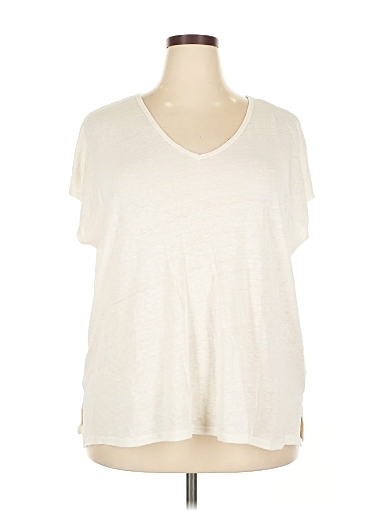 Pre-owned Torrid Short Sleeve T-shirt In White
