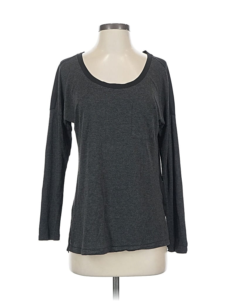 Click to view more detailed imagery on our partner's website Pre-owned Banana Republic 3/4 Sleeve T-shirt In Gray