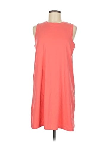 Old Navy Casual Dress (view 1)