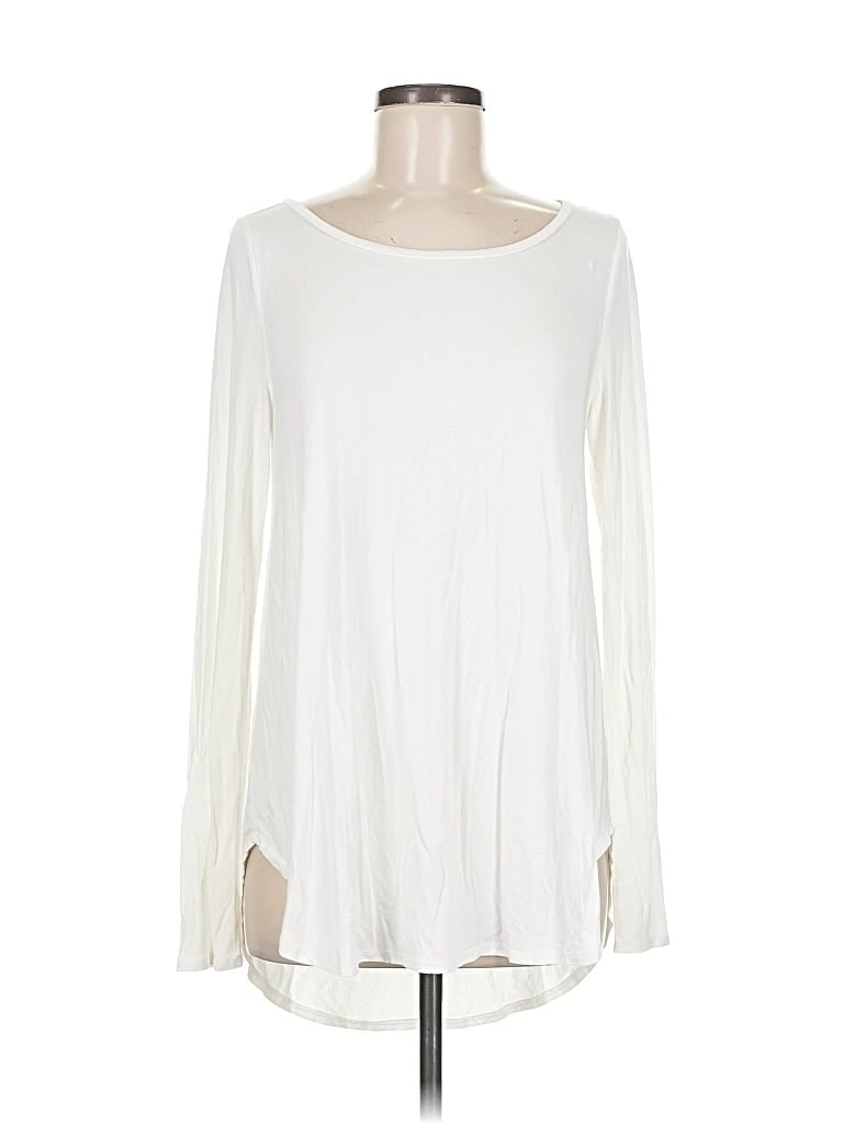 Click to view more detailed imagery on our partner's website Pre-owned Calypso St Barth Long Sleeve T-shirt In White