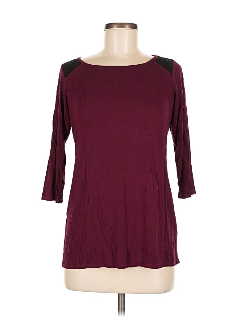 Click to view more detailed imagery on our partner's website Pre-owned Loveappella 3/4 Sleeve T-shirt In Burgundy
