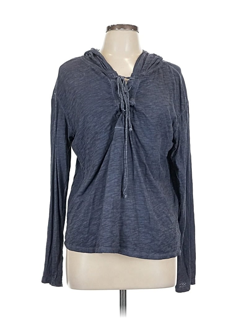 Click to view more detailed imagery on our partner's website Pre-owned Sanctuary Pullover Sweater In Blue