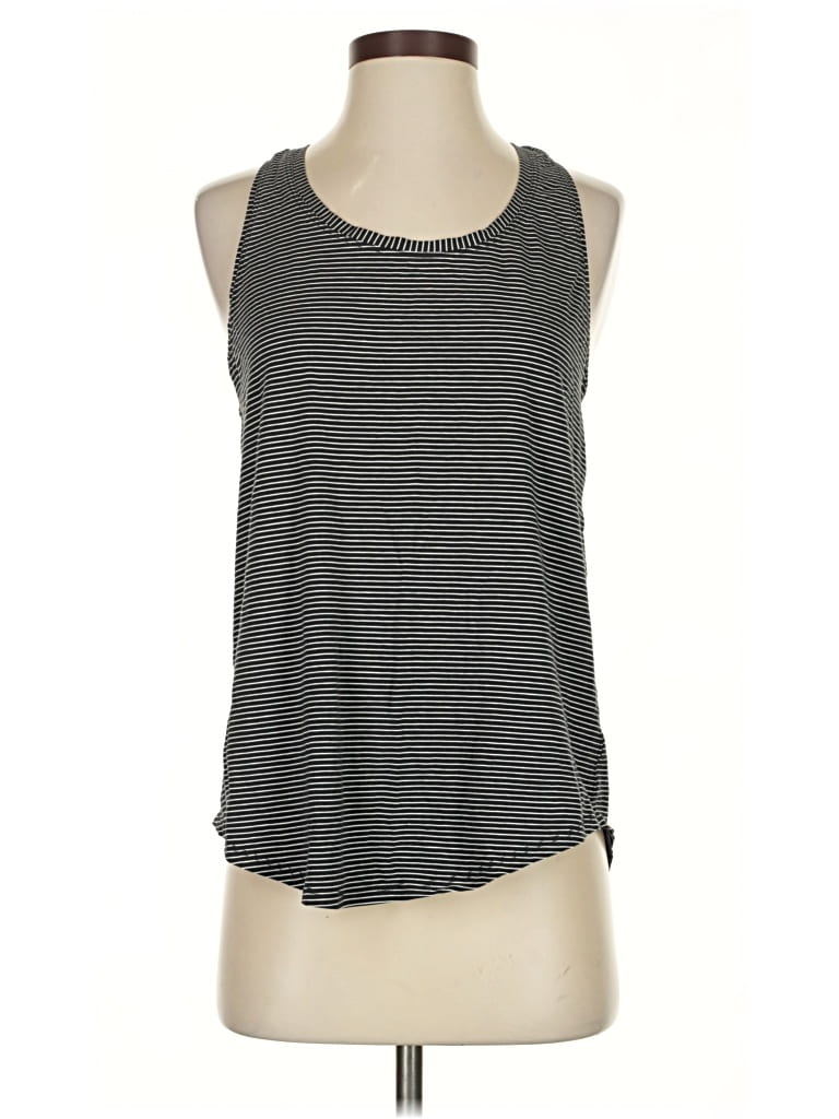 Pre-owned Lululemon Athletica Tank Top Black Halter Neckline Tops
