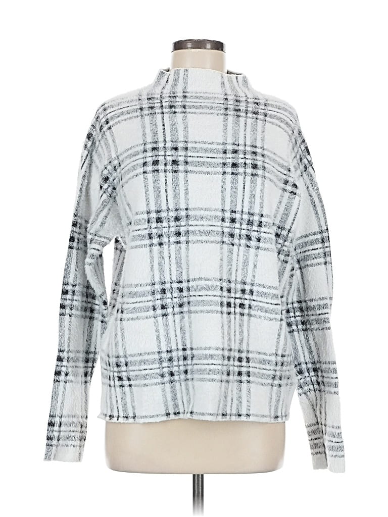 Click to view more detailed imagery on our partner's website Pre-owned Tahari Pullover Sweater In White