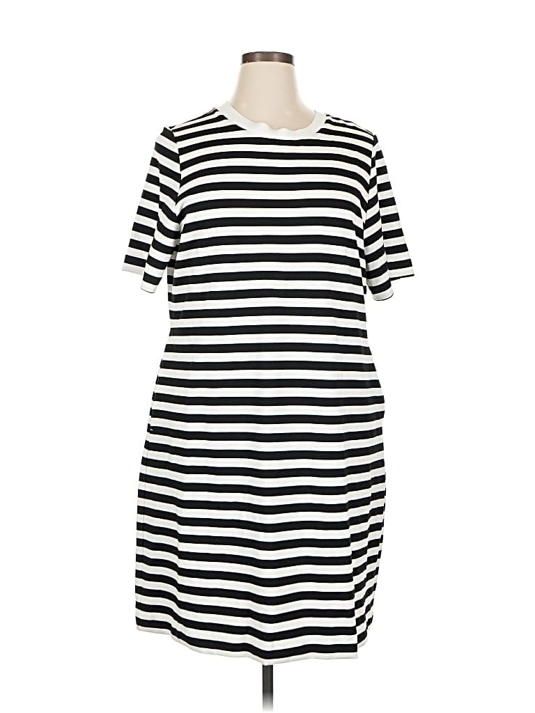 Pre-owned Nordstrom Signature Casual Dress In Black