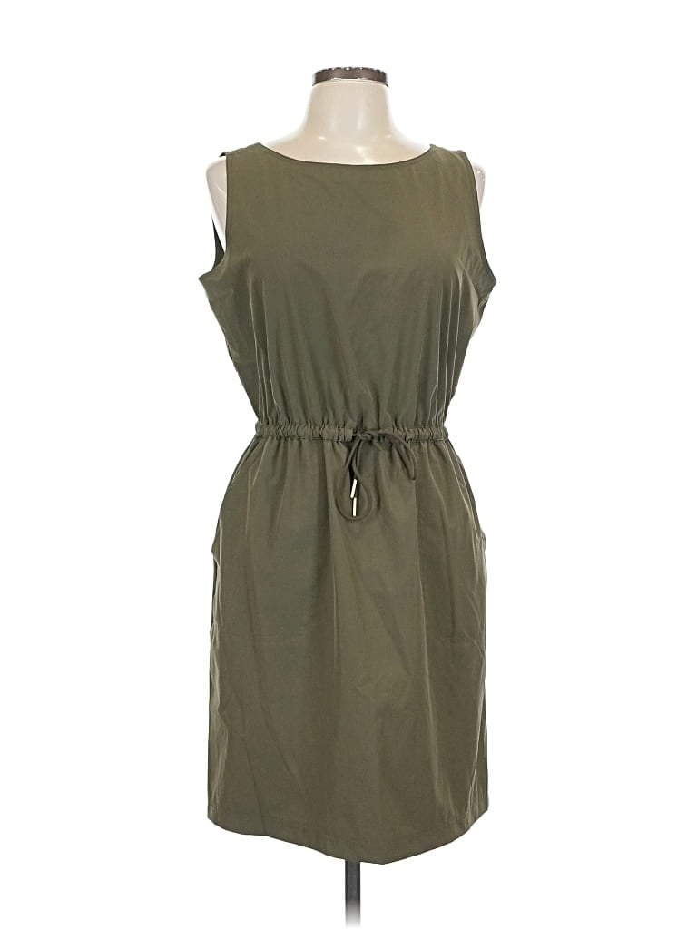 Click to view more detailed imagery on our partner's website Pre-owned Calvin Klein Casual Dress In Green