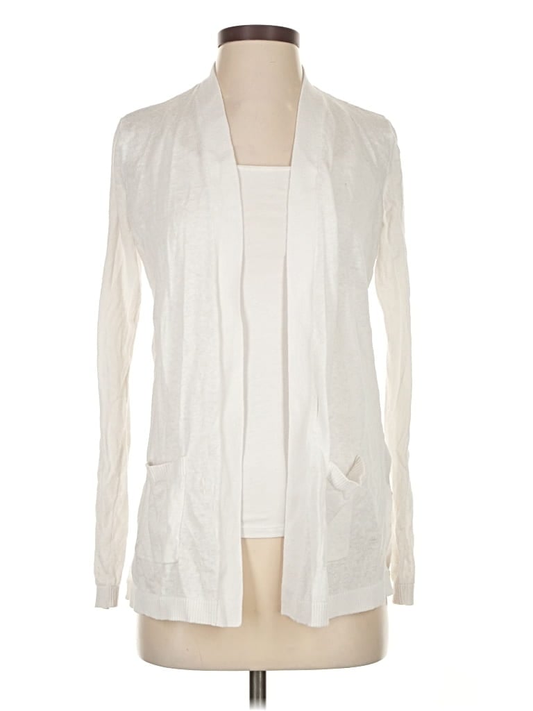 Click to view more detailed imagery on our partner's website Pre-owned Gap Cardigan Sweater In White