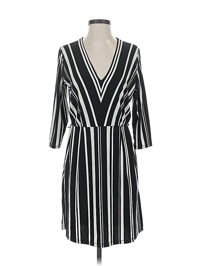 Pre-owned H&m Casual Dress In Black