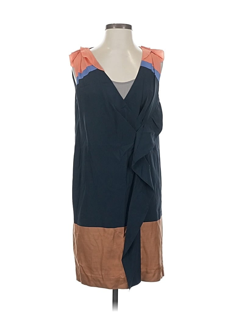 Hanii Y Casual Dress In Blue