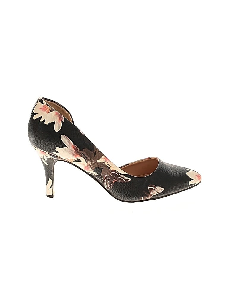 Pre-owned Just Fab Heels In Black