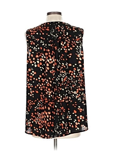 Tres Jolie Sleeveless Blouse (view 2)