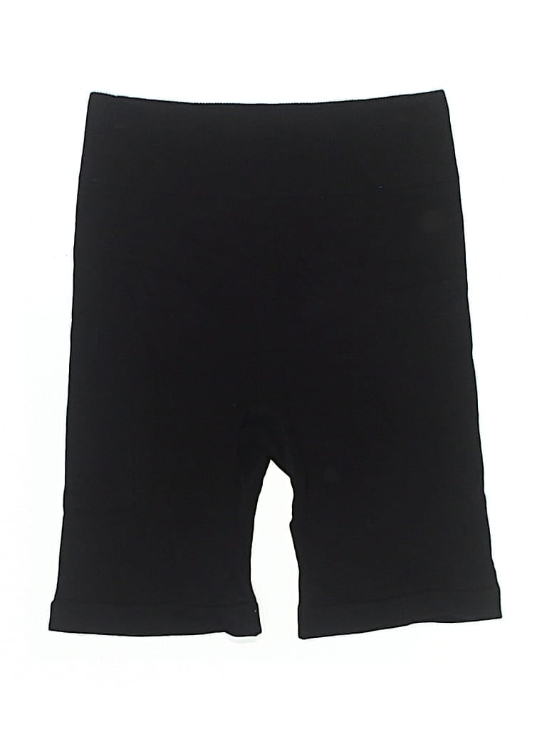 Click to view more detailed imagery on our partner's website Pre-owned Fabletics Athletic Shorts In Black