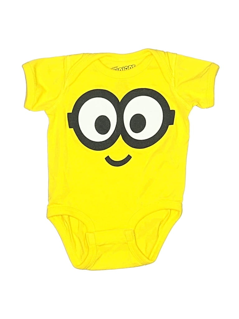 Click to view more detailed imagery on our partner's website Pre-owned Universal Studios Babies' Short Sleeve Onesie In Yellow
